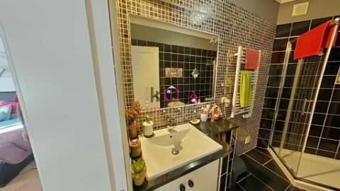 Apartamento com parqueamento em Santiago Do Cacém.