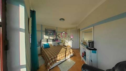 Apartamento com parqueamento em Santiago Do Cacém.