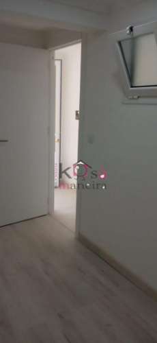 Loja transformada em apartamento, 