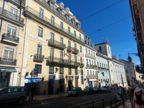 Escritório localizado no Chiado, em Lisboa, com 44 m².