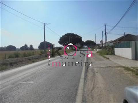 Olhos De Água em Palmela, com capacidade para Loteamento.