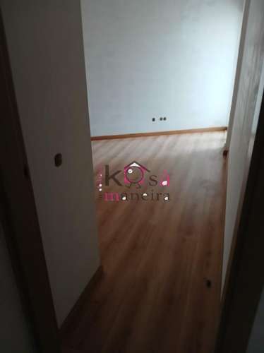 Terreno para construção, com prédio inacabado (com aprox. 84% de obra concluída) 