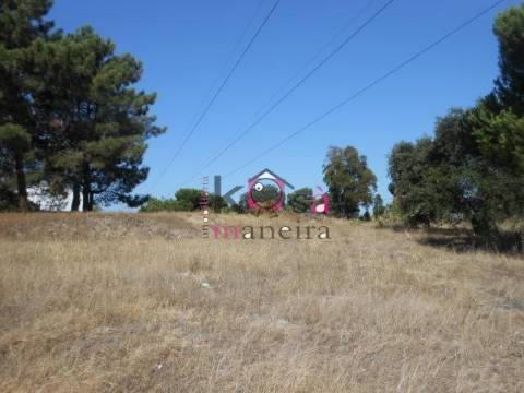 Terreno urbano para construção com 195 m², localizado em Pinhal da Vila Chã