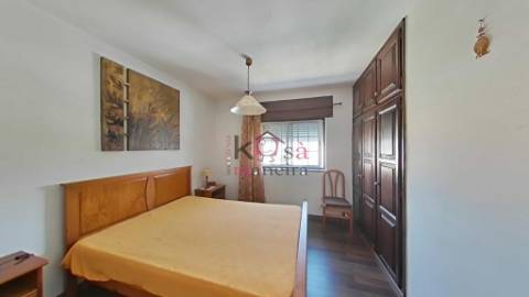 Moradia Isolada T3 com terreno 629m², Vila Nova Santo André.