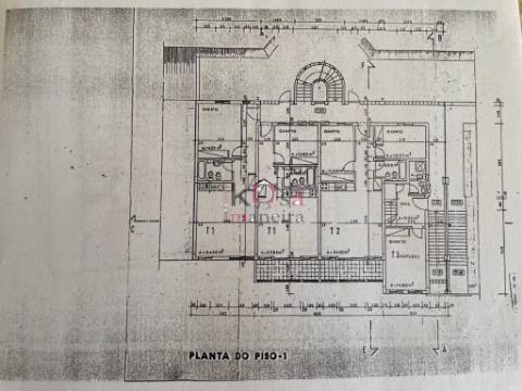 Apartamento T1 com varanda e parquamento, 5 minoto da Praia.
