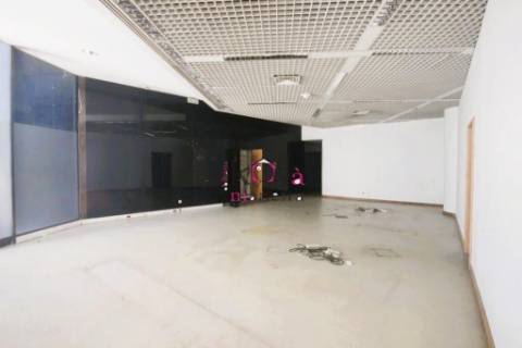 Edifício para Serviços na Zona Histórica de Santarém.