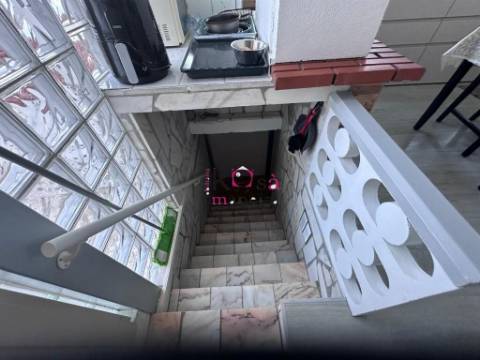 Moradia V2, em Lagoa De Melides com terreno de 1.600m².