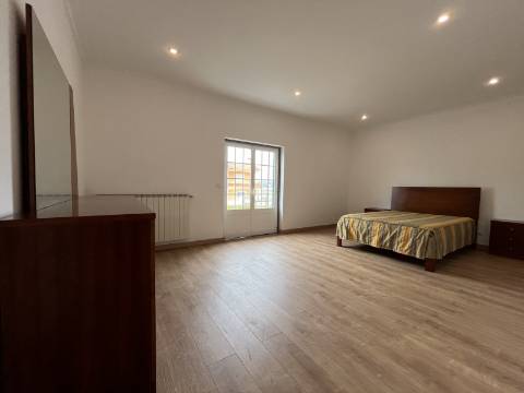 Esplêndida moradia, em Maceira - Montelavar - SINTRA