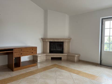 Esplêndida moradia, em Maceira - Montelavar - SINTRA