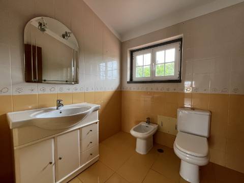 Esplêndida moradia, em Maceira - Montelavar - SINTRA