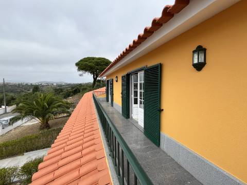 Esplêndida moradia, em Maceira - Montelavar - SINTRA