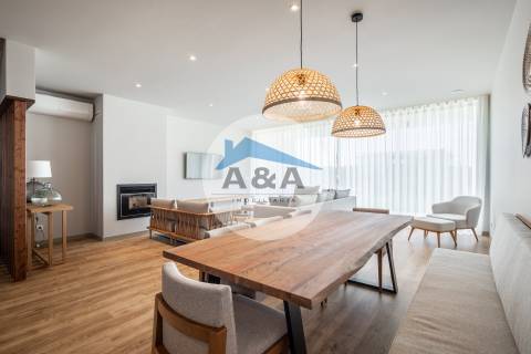 Townhouses, 3 Suites - Ocean & Golf