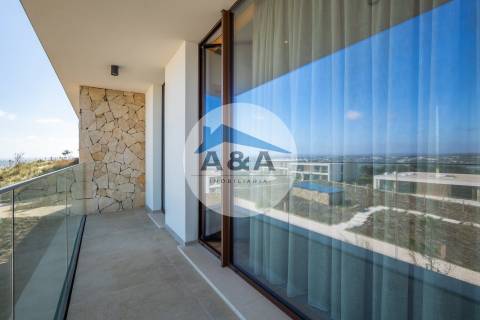 Townhouses, 3 Suites - Ocean & Golf