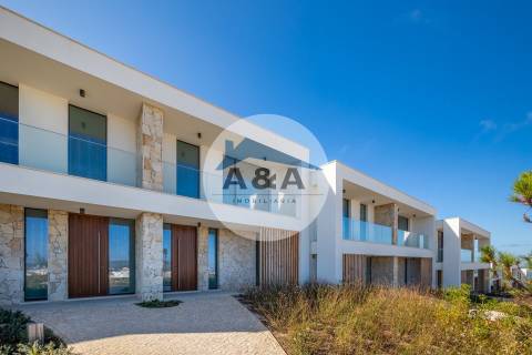 Townhouses, 3 Suites - Ocean & Golf