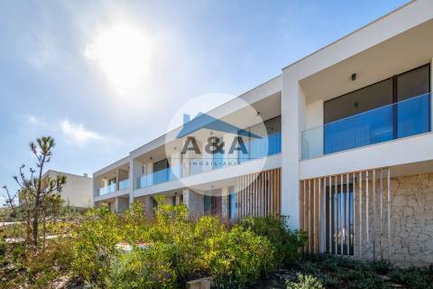 Townhouses, 3 Suites - Ocean & Golf