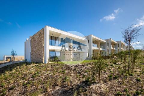 Townhouses, 3 Suites - Ocean & Golf