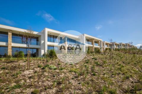 Townhouses, 3 Suites - Ocean & Golf