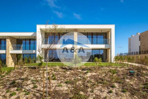 Townhouses, 3 Suites - Ocean & Golf