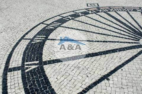 Vivenda de Luxo com Vista para o Mar na Encantadora Praia da Nazaré