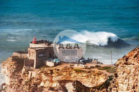 Vivenda de Luxo com Vista para o Mar na Encantadora Praia da Nazaré