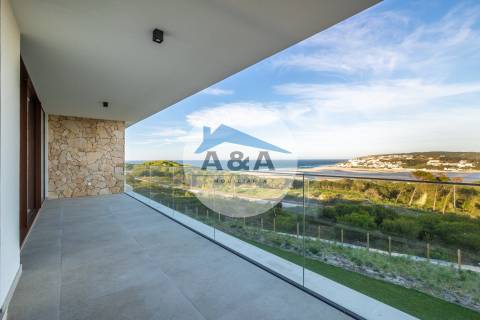 Apartamentos na Costa de Luxo com vistas deslumbrantes