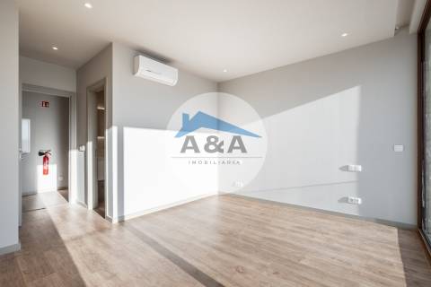 Apartamentos na Costa de Luxo com vistas deslumbrantes