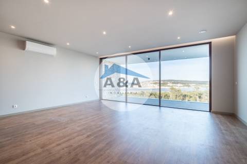 Apartamentos na Costa de Luxo com vistas deslumbrantes