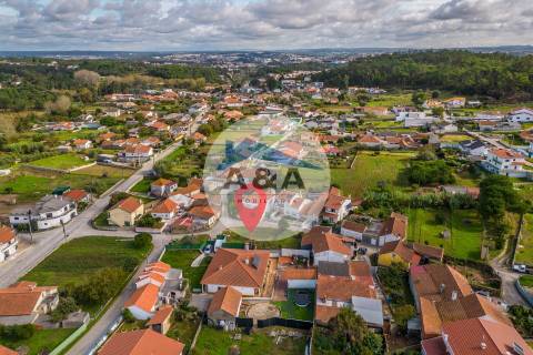 Terreno com Projeto Aprovado para 3 Casas em Leiria!