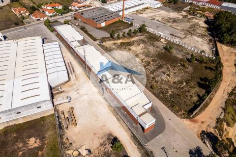 Armazém com Licenciamento Industrial