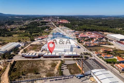 Armazém com Licenciamento Industrial