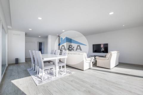 Moradia V4+2 como Nova - Caldas da Rainha