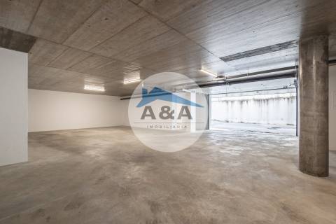 Moradia V4+2 como Nova - Caldas da Rainha