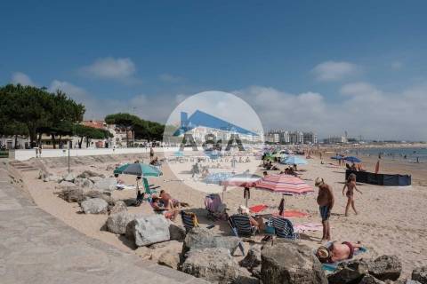 Moradias de Luxo em Ginjeiras – São Martinho do Porto, Alcobaça