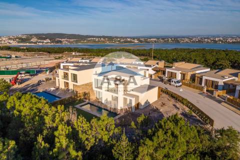 Villas Com Golfe E Vista Mar - Luxo A Viver Em Harmonia Com A Natureza