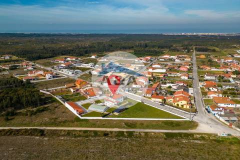 MORADIA T5 EM VIEIRA DE LEIRIA