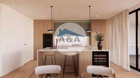 MORADIA T3 COM PISCINA, VISTA ÚNICA PARA O MAR