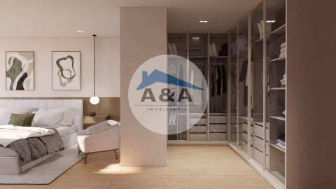 MORADIA T3 COM PISCINA, VISTA ÚNICA PARA O MAR