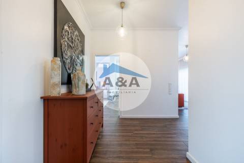 Moradia T3 Como Nova no Centro de Pataias