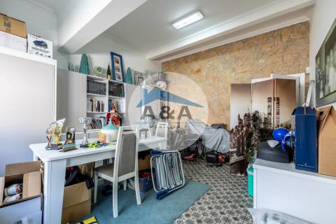 Moradia T3 Como Nova no Centro de Pataias