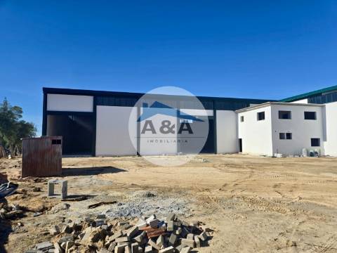 Armazém Industrial – O seu novo centro logístico no coração do país