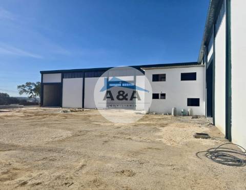 Armazém Industrial – O seu novo centro logístico no coração do país