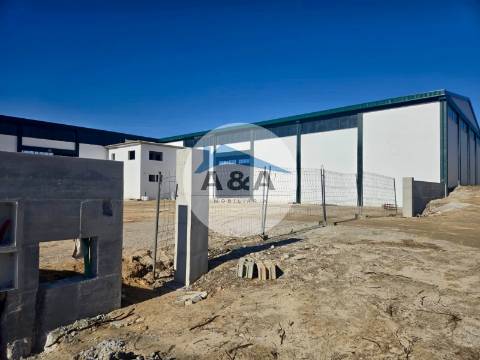 Armazém Industrial – O seu novo centro logístico no coração do país