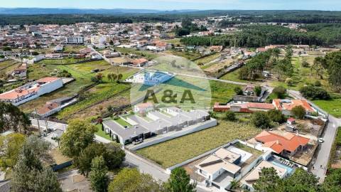 Moradia de sonho entre a Praia e a Lagoa – Natureza, Conforto e Estilo