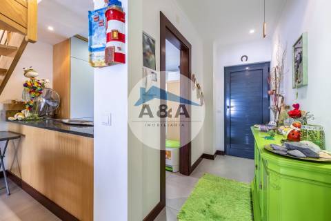 Apartamento T4 Duplex com Vista Mar a 50 metros da Praia – Pedra do Ouro