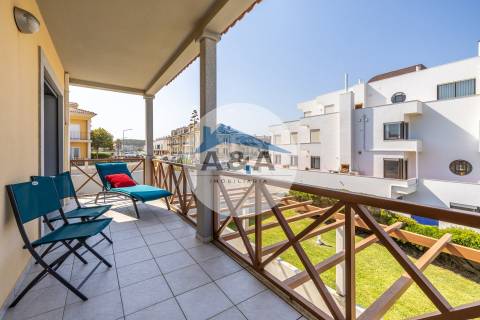 Apartamento T4 Duplex com Vista Mar a 50 metros da Praia – Pedra do Ouro