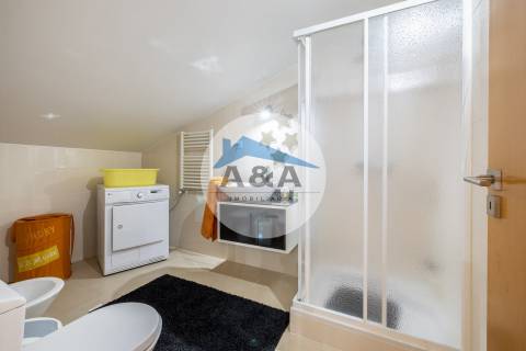 Apartamento T4 Duplex com Vista Mar a 50 metros da Praia – Pedra do Ouro