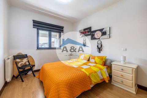 Apartamento T4 Duplex com Vista Mar a 50 metros da Praia – Pedra do Ouro