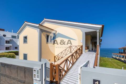 Apartamento T4 Duplex com Vista Mar a 50 metros da Praia – Pedra do Ouro