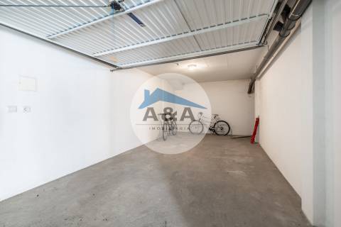 Apartamento T4 Duplex com Vista Mar a 50 metros da Praia – Pedra do Ouro