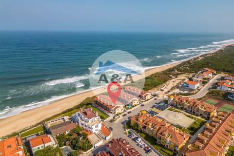 Apartamento T4 Duplex com Vista Mar a 50 metros da Praia – Pedra do Ouro